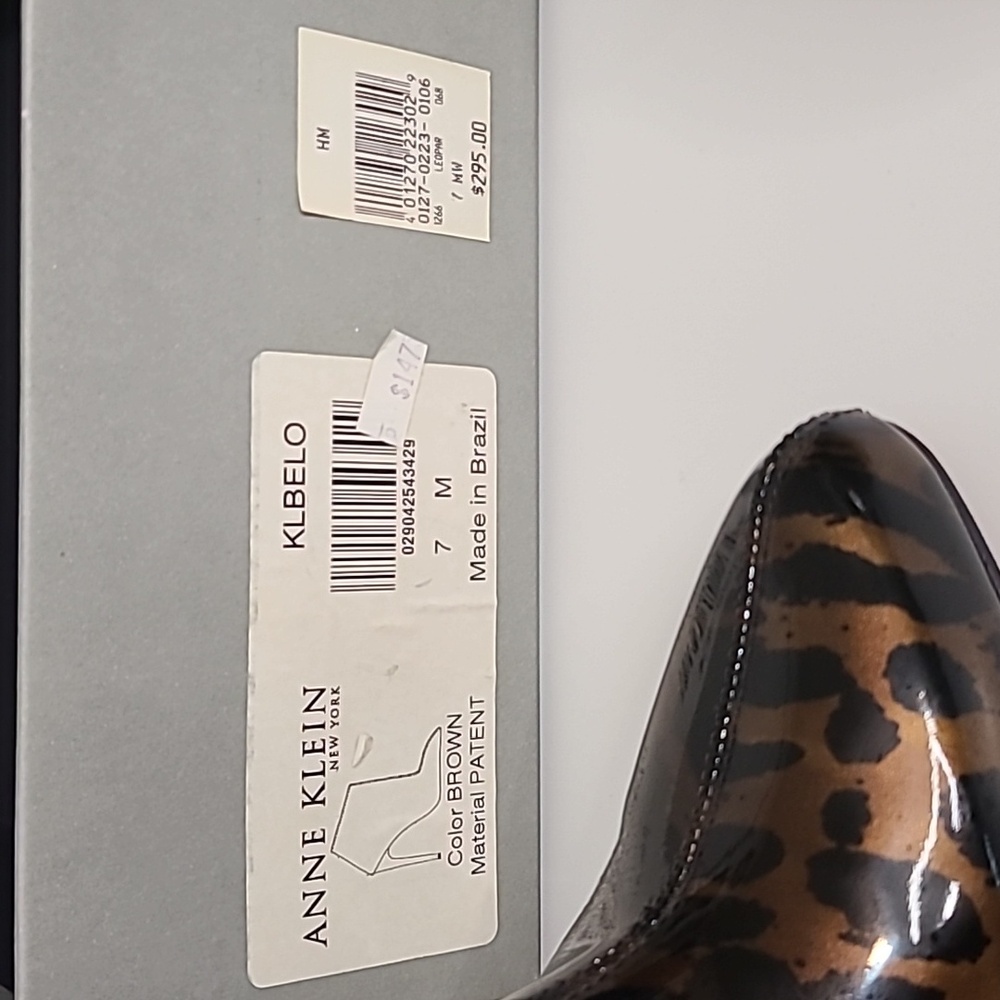 Gorgeous Anne Klein High Hill Bootie. Brazil - Picture 4 of 9